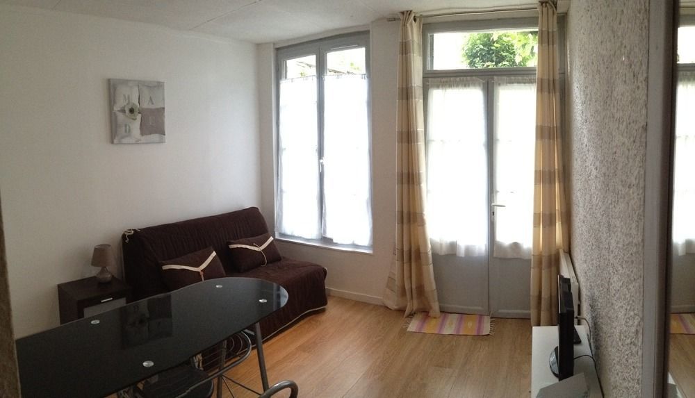 Bien Etre Immo Apartment Poitiers Exterior photo