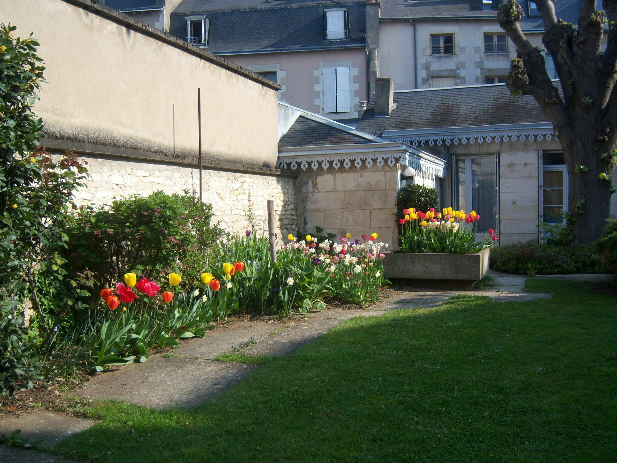 Bien Etre Immo Apartment Poitiers Exterior photo